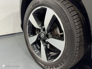 Nissan Qashqai 1.2 *360°*Navi*Pano* - foto 28