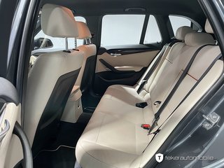 BMW X1 20 i xDrive *Xenon*Navi*Leder* - bilder 8