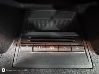 Volkswagen Touran 2.0 TDI Cup *Xenon*Navi*7-Sitze*Pano*AHK* - bilder 16