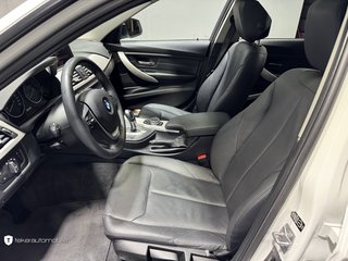 BMW 320 d touring *Leder*AHK*Pano*Automatik*Navi*HuD* - foto 7