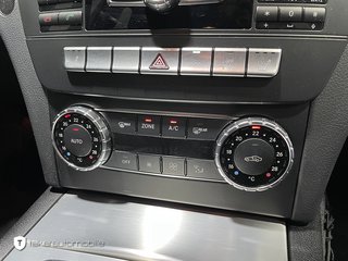 Mercedes-Benz C 180 CGI BlueEfficiency NAVI PDC - bilder 12
