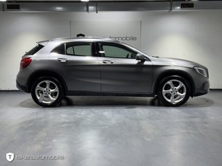 Mercedes-Benz GLA 180 Urban *LED*Navi*AHK* - bilder 27