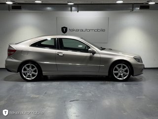 Mercedes-Benz CLC 180 K. Sportpaket - foto 24