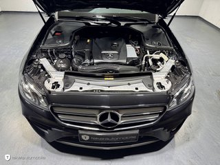 Mercedes-Benz E 200 AMG Line *LED*Navi*Aut.*Ambiente* - bilder 21