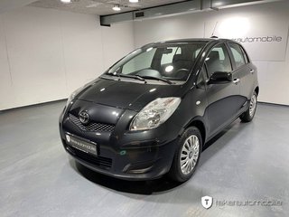 Toyota Yaris Cool Edition HU 03/25 - photo 1