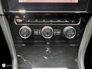 Volkswagen Golf VII 2.0 R 4Motion LED Leder Navi Schalter - bilder 15