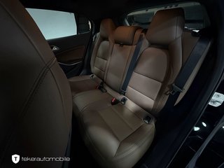 Mercedes-Benz GLA 220 d Score *AHK*Aut.*Navi*Leder*Xenon* - foto 8
