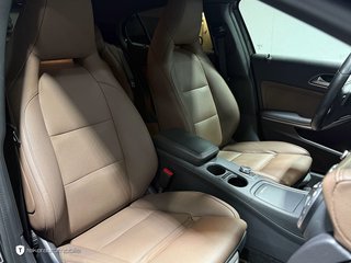 Mercedes-Benz GLA 220 d Score *AHK*Aut.*Navi*Leder*Xenon* - foto 9
