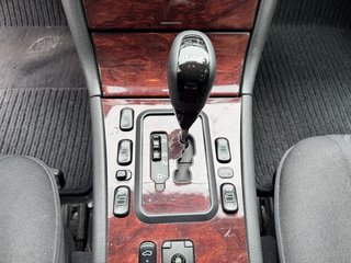 Mercedes-Benz E 220 CDI *1.Hand*Automatik*Navi* - bilder 12