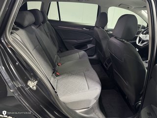 Volkswagen Golf VIII 2.0 TDI Variant *Life*CarPlay*Navi*LED* - foto 9