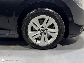 Volkswagen Golf VIII 2.0 TDI Variant *Life*CarPlay*Navi*LED* - foto 29