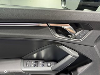 Audi Q3 35 TDI S line *Leder*Pano*LED*CarPlay* - bilder 19