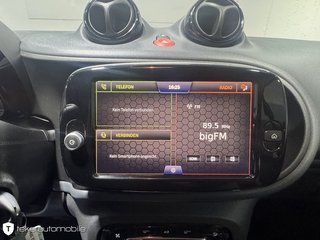 smart fortwo coupe EQ CarPlay 22KW - bilder 14