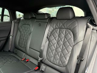 2026 BMW X6 xDrive40i - photo 8