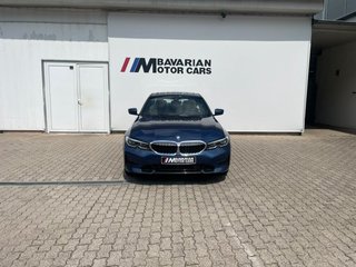 2021 BMW 330i xDrive Sedan - photo 2