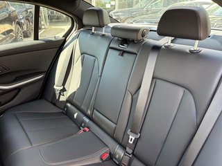 2025 BMW M340i xDrive Sedan - photo 8