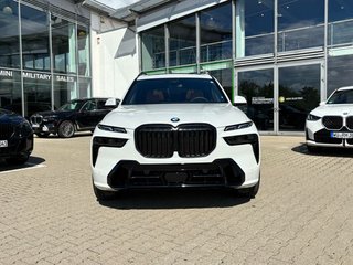 2026 BMW X7 xDrive40i - photo 2