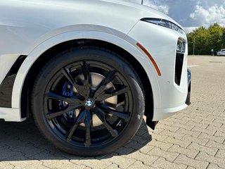 2026 BMW X7 xDrive40i - photo 1