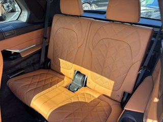 2026 BMW X7 xDrive40i - photo 9