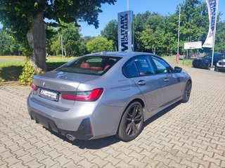 2024 BMW 330i xDrive Sedan 4D MSport - photo 4