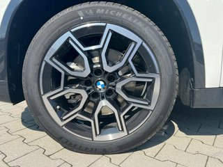 2025 BMW X1 xDrive28i - photo 9