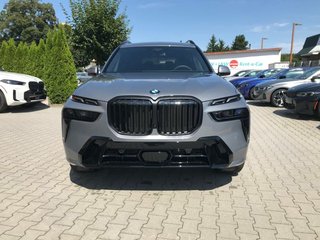 2026 BMW X7 xDrive40i - photo 2