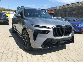 2026 BMW X7 xDrive40i - photo 3