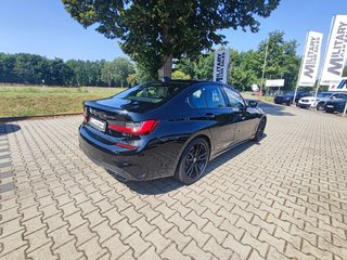 2022 BMW M340i xDrive Sedan - photo 4