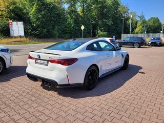2026 BMW M4 Coupe - photo 4