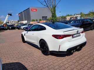 2026 BMW M4 Coupe - photo 5