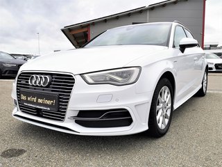 Audi A3 1.4 TFSI Sportback e-tron|S-LINE|B&O|KAM|AHK|DAB Used vehicle for sale | First registration 02/2016 | Price 20.990 €