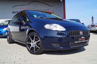 Fiat Grande Punto 1.2 8V Active 8-fach-bereift,TUeV Used vehicle for sale | First registration 10/2009 | Price 2.490 €