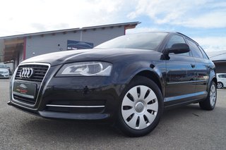 Audi A3 Sportback 1.2 TFSI *XENON,SHZ,PANO,TEMP Gebrauchtwagen Kaufen | EZ 04/2011 | Preis 9.490 €