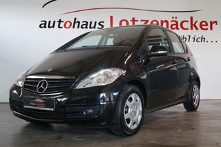 Mercedes-Benz A 180 2.Hand,MB-Scheckheft,Navi,Garantie Used vehicle for sale | First registration 03/2010 | Price 8.990 €