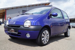 Renault Twingo 1.2 Privilege *2.HAND,PANORAMADACH* Used vehicle for sale | First registration 03/2002 | Price 1.490 €