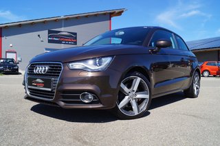 Audi A1 Ambition XENON,SHZ,LEDER,PDC Used vehicle for sale | First registration 12/2010 | Price 10.990 €