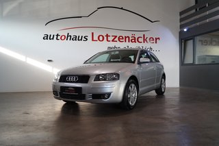 Audi A3 1.6 Attraction 1.HAND,WENIG KM,8-FACH-BEREIFT Gebrauchtwagen Kaufen | EZ 05/2005 | Preis 6.990 €