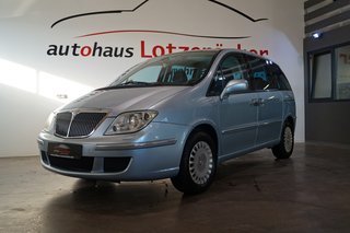 Lancia Phedra 2.0 16V JTD Emblema Comfortronic GARANTIE TOP Navi, LM,Winterreifen,BLUETOOTH Used vehicle for sale | First registration 05/2005 | Price 4.290 €