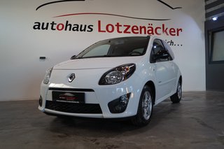Renault Twingo Night & Day 2. Hand, PANO,SCHIEBEDACH Used vehicle for sale | First registration 06/2009 | Price 3.490 €