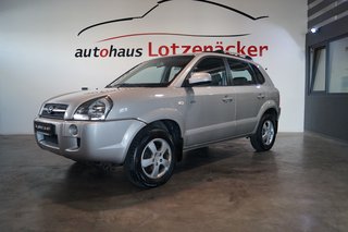 Hyundai TUCSON 2.0 CRDi GLS Standheizung,AHK,DPF,LEDER Used vehicle for sale | First registration 01/2005 | Price 4.990 €