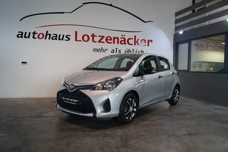 Toyota Yaris Basis SEHR GEPFLEGT, GARANTIE Used vehicle for sale | First registration 11/2014 | Price 7.490 €