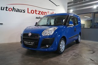 Fiat Doblo Cargo / Pritsche SX Kombi 1.HAND,KLIMA,SCHIEBETÜREN Used vehicle for sale | First registration 08/2010 | Price 4.990 €
