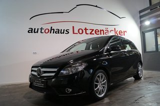 Mercedes-Benz B 180 BlueEfficiency,AHK,MB-SCHECKHEFT,SHZ Used vehicle for sale | First registration 02/2013 | Price 12.790 €