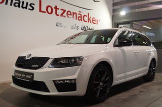 Skoda Octavia Combi RS Black Edition XENON TEMP AHK SHZ CANTON SOUND Gebrauchtwagen Kaufen | EZ 03/2015 | Preis 20.490 €