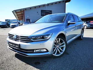 Volkswagen Passat Variant Highline BMT 4Motion R-LINE NAV|KEYLESS|ACC|LED|MASSAGE|DYNAUDIO|360° Used vehicle for sale | First registration 04/2019 | Price 28.990 €