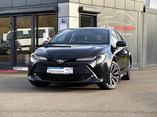 Toyota Corolla Hybrid Team D Car Play/ACC/ Kamera Used vehicle for sale | First registration 08/2021 | Price 20.390 €