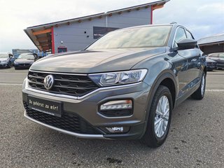Volkswagen T-Roc 1.0 TSI Style ACC|PARKPILOT|CARPLAY Used vehicle for sale | First registration 12/2018 | Price 18.990 €