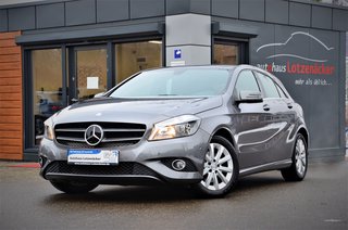 Mercedes-Benz A 180 BlueEfficiency DCT | 8-fach | Service NEU Used vehicle for sale | First registration 10/2014 | Price 17.690 €