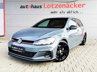 Volkswagen Golf VII GTI TCR |ACC|LED|DCC|NAV|RFK|DSG Used vehicle for sale | First registration 07/2019 | Price 25.990 €