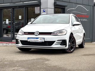 Volkswagen Golf VII GTI Perform Digital Pano ACC NAVI LED Gebrauchtwagen Kaufen | EZ 09/2019 | Preis 24.990 €